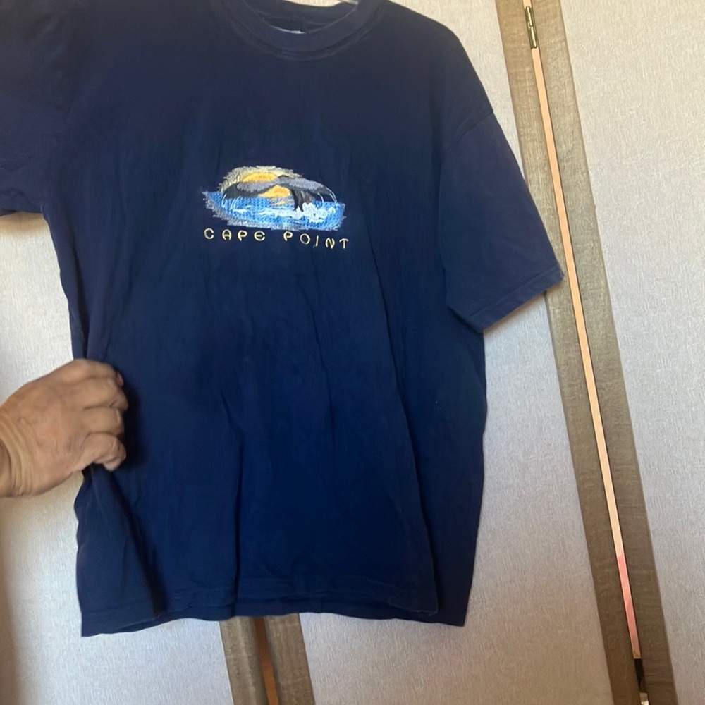FINAL MARKDOWN Cape Point Navy Blue T-Shirt large